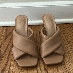 A New Day Women's Tan Slide Sandals